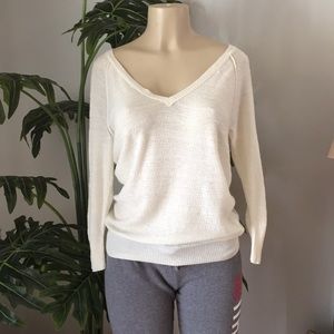 Beautiful American Eagle sweater